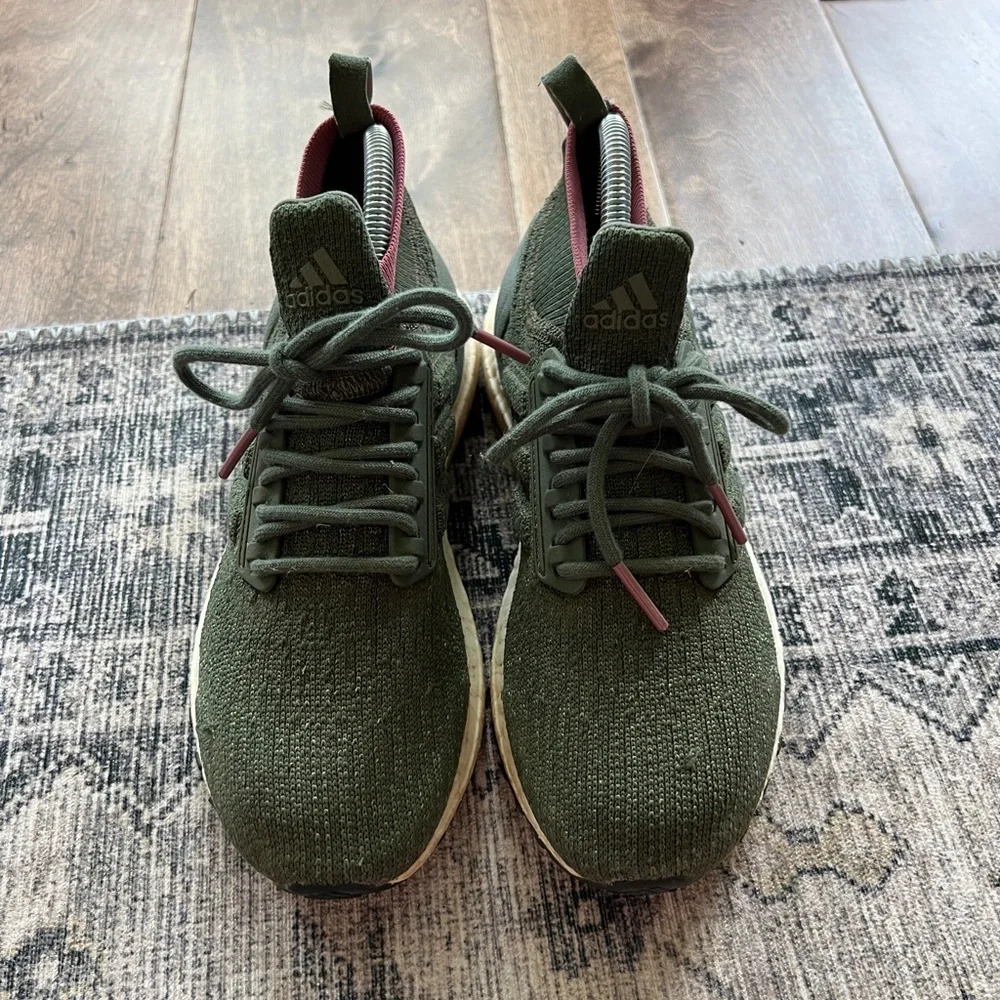 Adidas unisex women’s all terrain ultra boost size 7.5